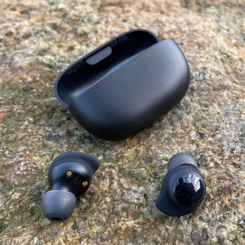 UsahaNamanya's tweet photo. Redmi Buds 3 Lite
💵 235k
➕ Terjangkau
➕ Nyaman digunakan
➕ Earbud ramping, enak buat tiduran
➕ IP54 Rating
➕ Suara Jernih
➖ Tidak ada Active Noice Cancellation
➖ Kontrol terbatas

🔗https://t.co/IfqO231CvA
🔗https://t.co/cENCdXpreH https://t.co/w0ndLuhqJ4