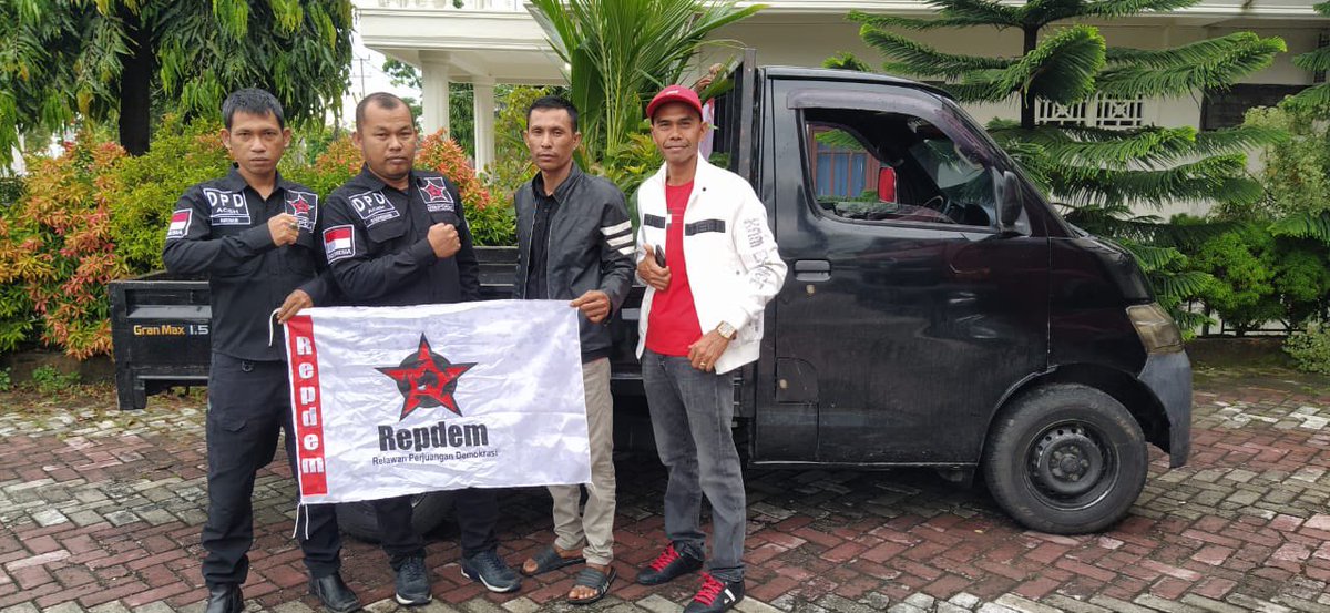 RepdemAceh's tweet photo. Kamis (17/03/2022), Tim konsolidasi DPD Repdem Aceh berada di kabupaten Pidie untuk menghadiri undangan kegiatan KNPI Dengan tema “Peran OKP Dalam Rangka Membantu Pemerintah Kabupaten Pidie Untuk Pemulihan Pasca Pandemi Covid-19”.

#merdeka #repdem #repdemaceh #dpnrepdem https://t.co/YytIbOiD0B