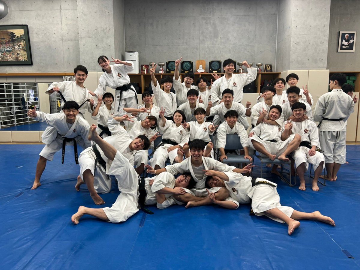 kemponittaidai's tweet photo. 3月20日に日本体育大学オープンキャンパスが東京・世田谷にて開催されます🌟
先着1000名様です。詳しくは、日本体育大学ホームページをご確認下さい！https://t.co/YEsCzAwUnE
少林寺拳法部は、午前11時~13時まで活動しており、場所はスポーツ棟1階少林寺拳法場です🥋
是非見学にいらして下さい！！ https://t.co/vaJ93pkg5s