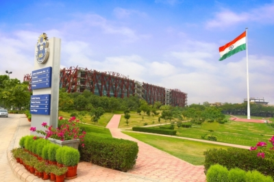 ians_india's tweet photo. The Jindal School of Liberal Arts and Humanities (#JSLH) at O.P. Jindal Global University has announced its participation in the upcoming Arts Exhibition at the #RedFort organised by the Indira Gandhi National Centre for the Arts. https://t.co/3LDqqa8M3B
