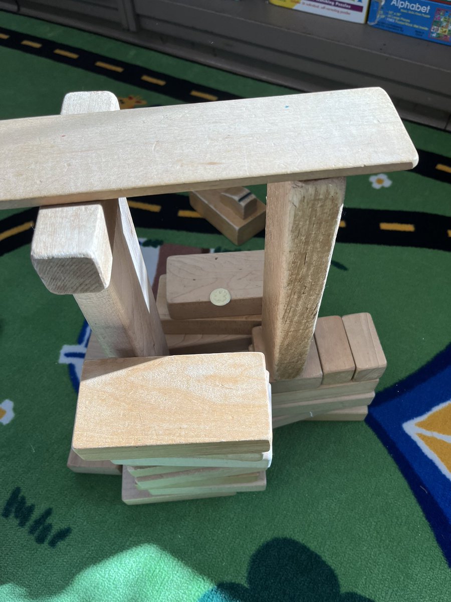 MrsKWood14's tweet photo. Will we catch Lenny the Leprechaun this year?! @BRRSDHamilton https://t.co/QY3ApU3c8Z