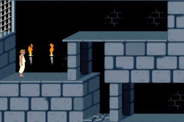 american80s's tweet photo. Random fact. I’ve only ever played Prince of Persia on the Amstrad (IBM compatible) demo computers they used to have set up in K-Mart. 🙊🙊🙊 I should fix that… #PrinceOfPersia #Amstrad #IBMcompatible #retrocomputing #PCGaming https://t.co/IscMtYQWaY