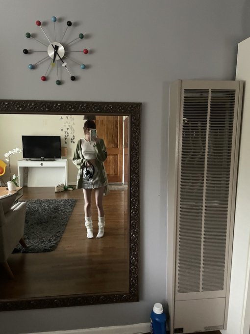 one day the world will recognize my titties as both cute and adorable https://t.co/IYXXL2OHbE