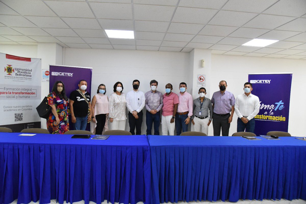 ICETEX's tweet photo. El presidente del #ICETEX, Manuel Acevedo, se reunió hoy en @upbmonteria con rectores de las IES de #Montería y #Sincelejo con quienes socializó el proceso de transformación de la entidad.

¡Nos unimos y lo logramos: #ICETEXcambióParaTi!

#SúmatealaTransformación https://t.co/J4kGiT6L1A