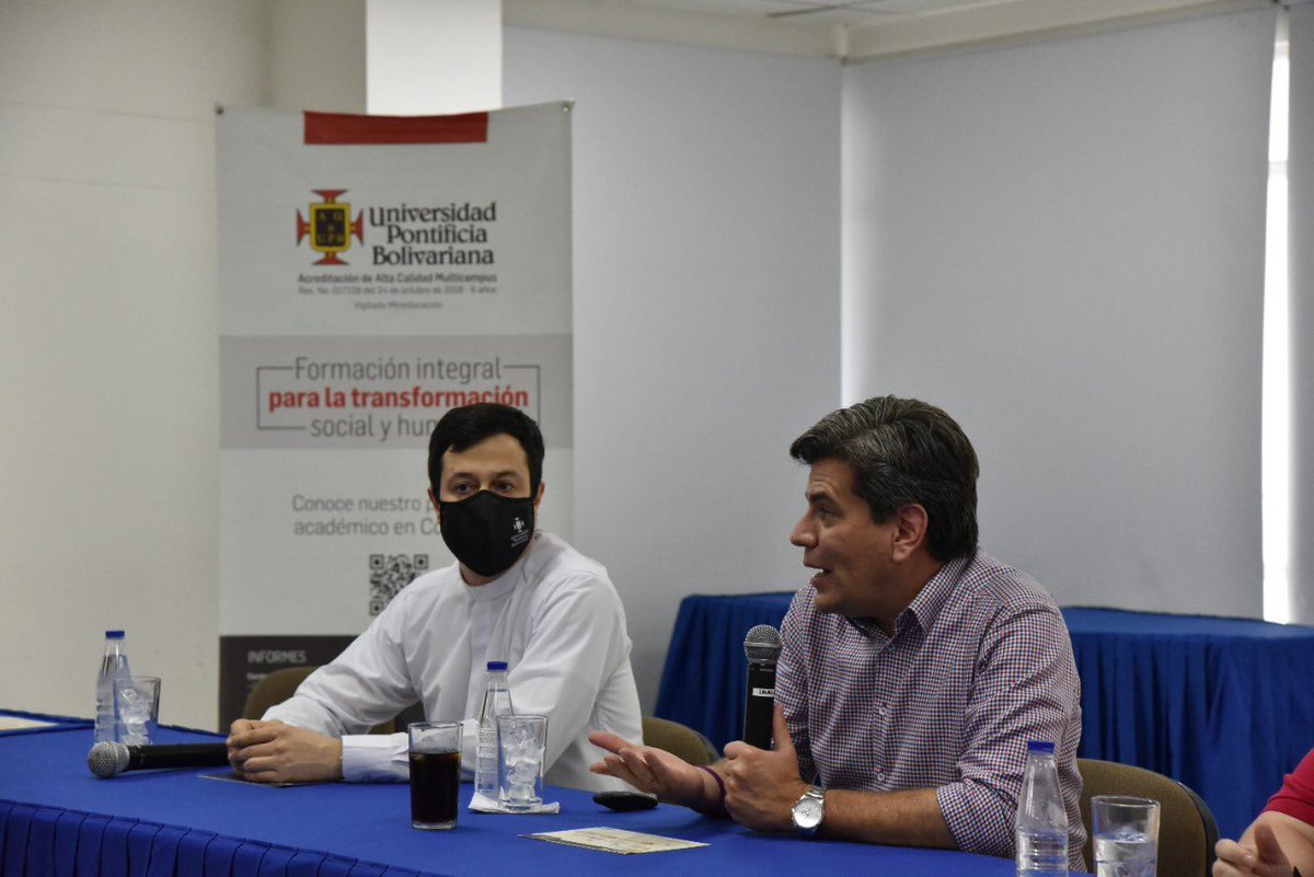 El presidente del #ICETEX, Manuel Acevedo, se reunió hoy en <a href="/upbmonteria/">UPB Montería</a> con rectores de las IES de #Montería y #Sincelejo con quienes socializó el proceso de transformación de la entidad.

¡Nos unimos y lo logramos: #ICETEXcambióParaTi!

#SúmatealaTransformación