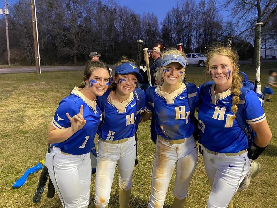 BriannaParent5's tweet photo. These are the moments in softball that I live for! Beat Liberty tonight 3-0! As a DH tonight I went 2-3 with two singles and two runs. I don’t think this grin is leaving my face. https://t.co/fz1vVdXL9a