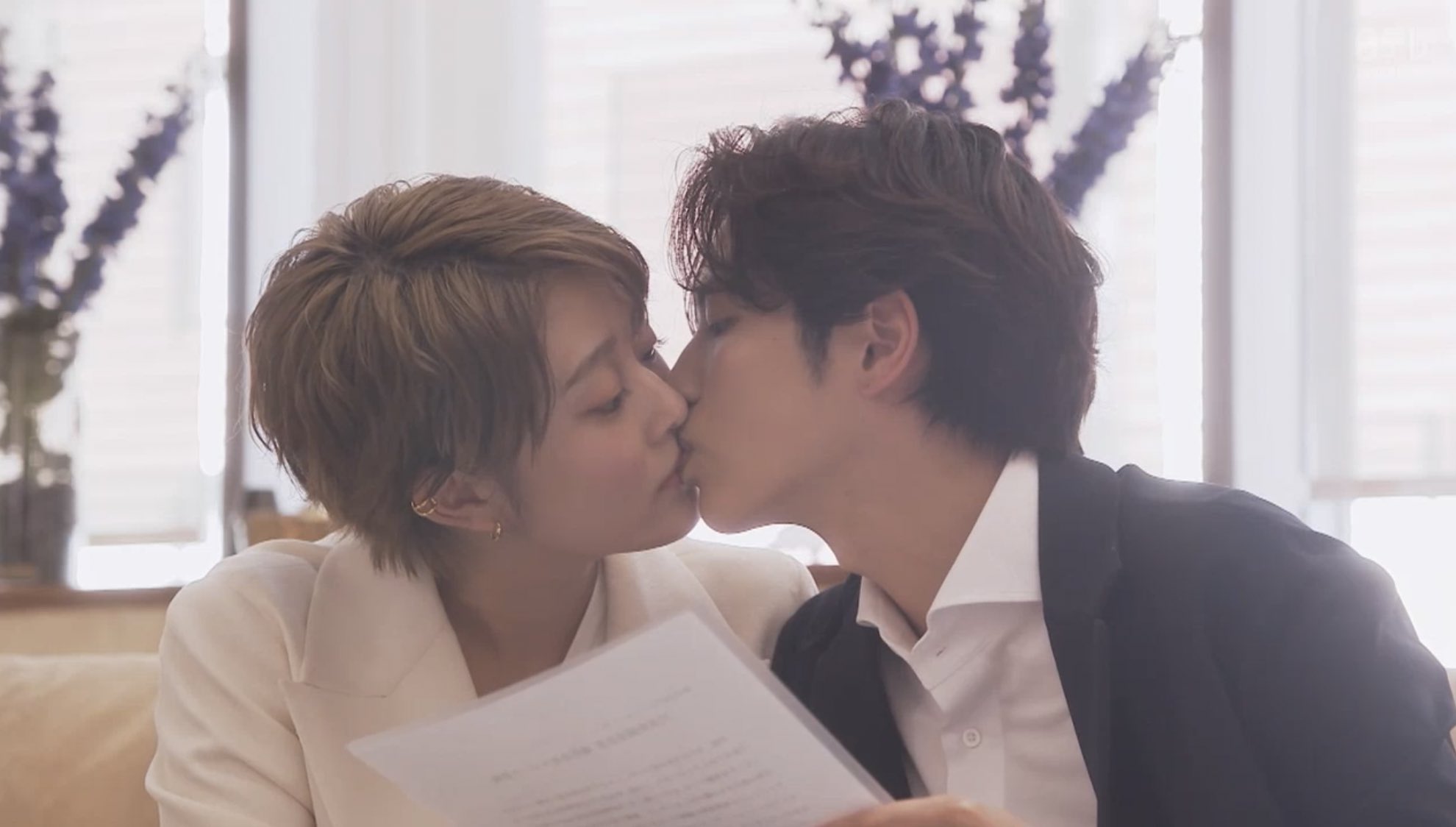 Kazuko 大牙くんからの キスはもちろんいいんだけど ねぇ 女の子からのキスって こんなにも可愛いの めっちゃいい ちょいビックリして 押されてる感ある大牙くんもきゃわ ラストも良かったなぁ ムチャブリ 志尊淳 大牙涼 T Co