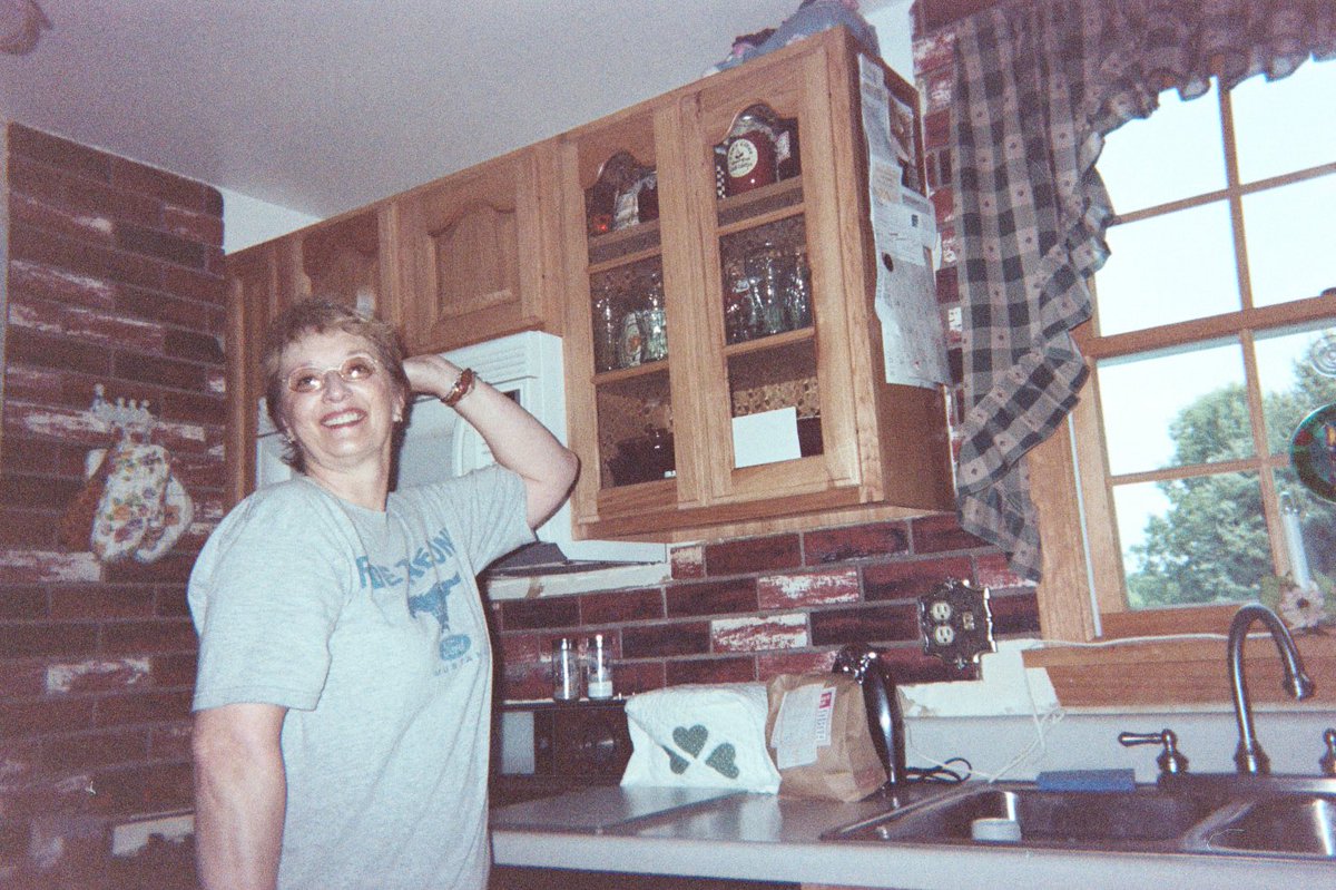 sincerelytabby's tweet photo. Expired film my mom found on top of the fridge https://t.co/I4HjfdpQ3Y