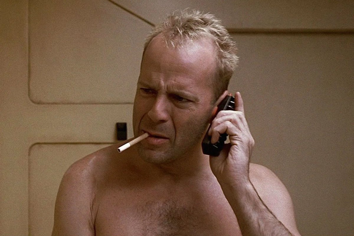 fifth element cigarettes the cigarettes in The Fifth Element do the most story-telling without ever  being directly addressed