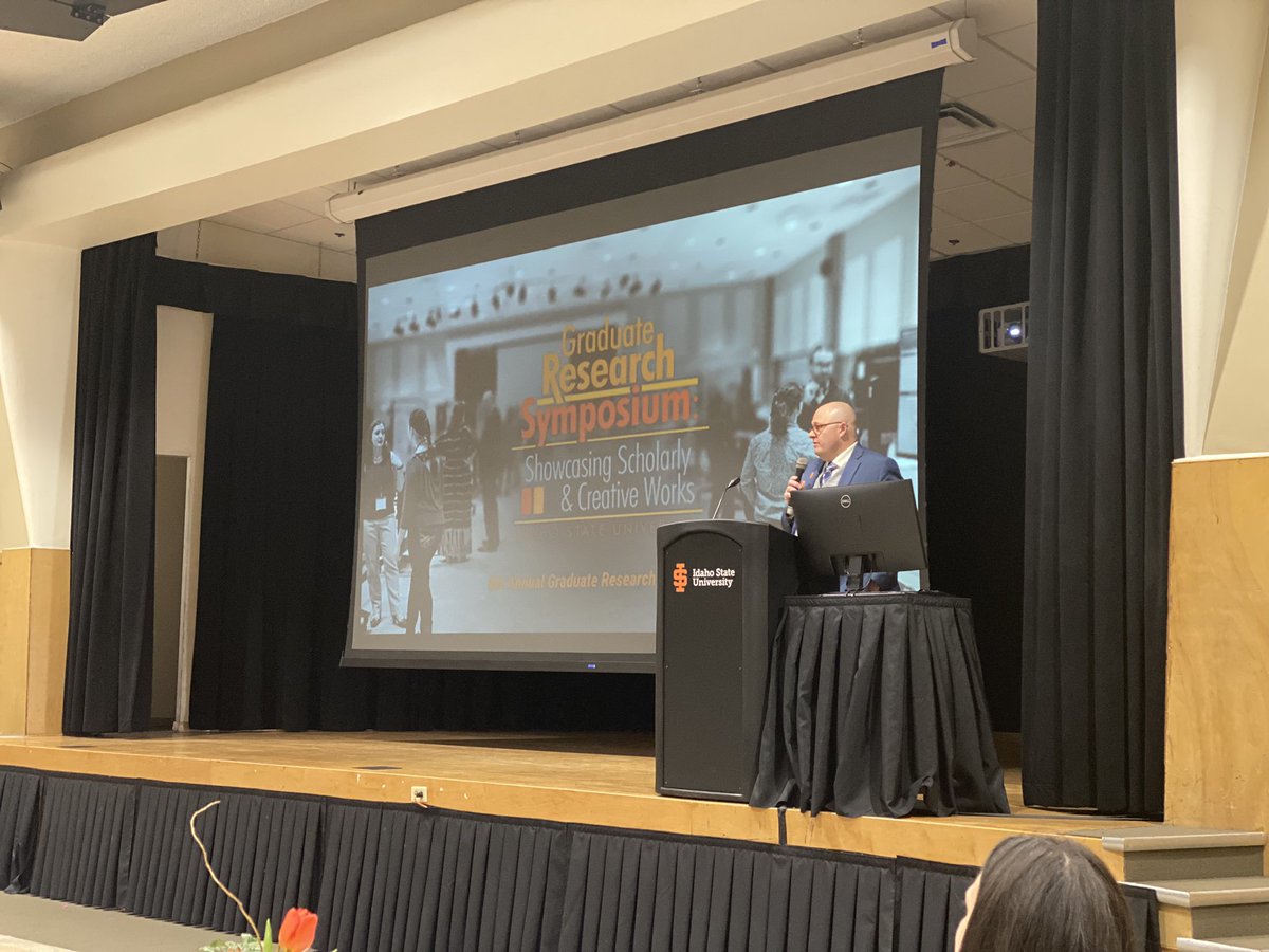 AnnaSiddoway's tweet photo. Kudos to all the graduate students who participated in this year’s Graduate Research Symposium, and congratulations to the winners. It’s great to meet together in person and celebrate your hard work. #gradbengals @IdahoStateGrad https://t.co/2p9nJBQago