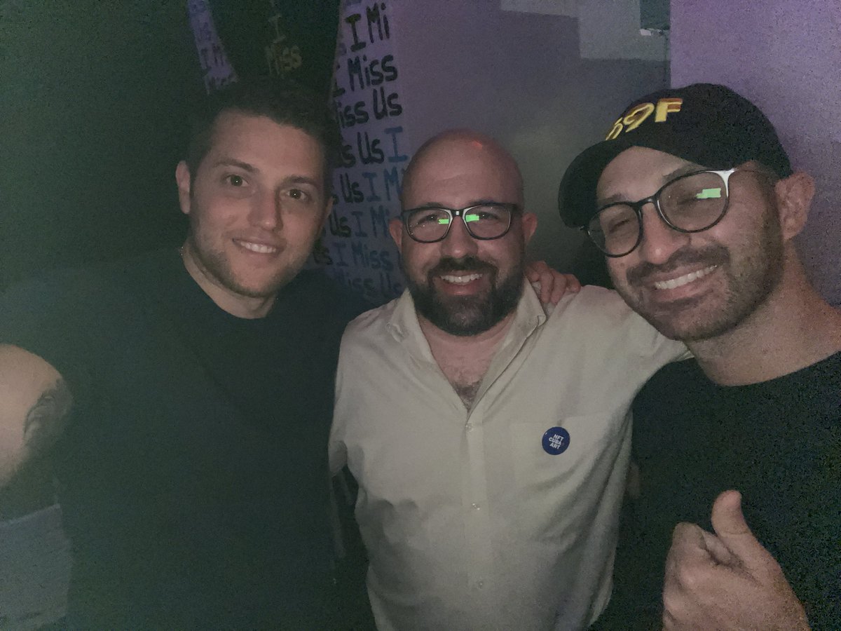 anthony_miclet's tweet photo. Great encounters for Miami Tech Life with @GianniDalerta @chrisadamo_ @CastiZeno @69Fsailingnft 
#NFTCommunity #nftmiami #NFTs #miamitech #miami https://t.co/wg67gI3jZ9
