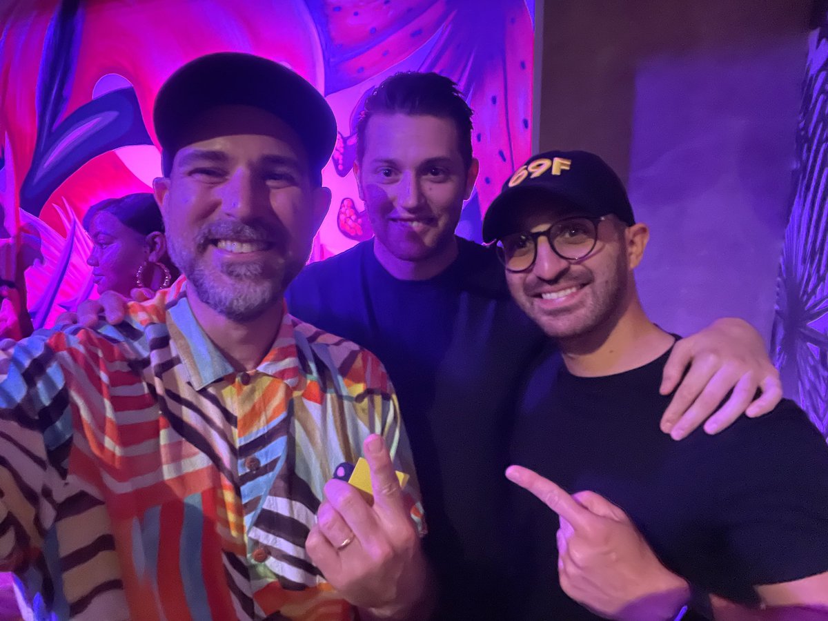 anthony_miclet's tweet photo. Great encounters for Miami Tech Life with @GianniDalerta @chrisadamo_ @CastiZeno @69Fsailingnft 
#NFTCommunity #nftmiami #NFTs #miamitech #miami https://t.co/wg67gI3jZ9