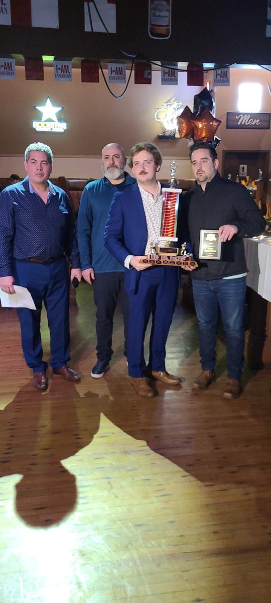 MedicineHatCubs's tweet photo. Most Valuable Player - Levi Schlosser https://t.co/3BVvF2qlBR