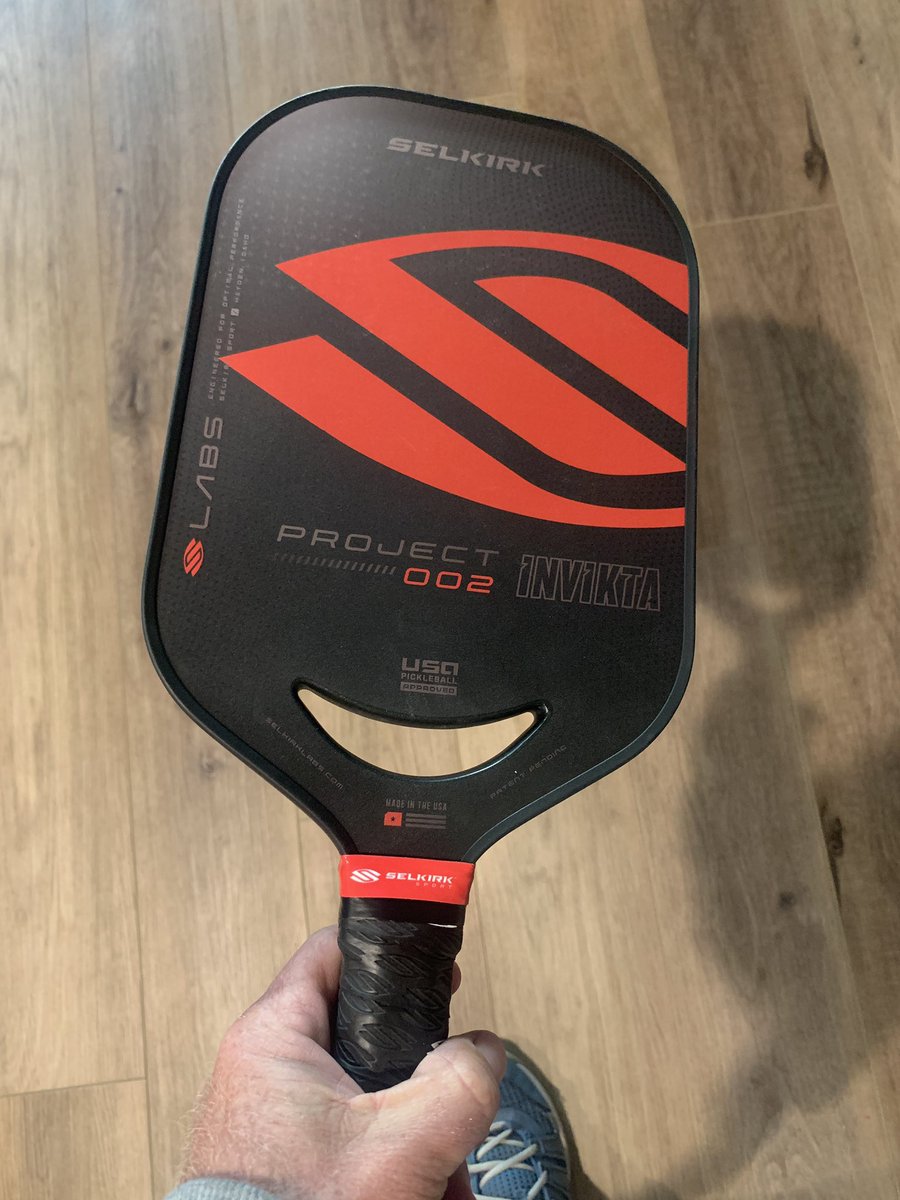acoyle's tweet photo. Selkirk has done it again! I feel like a Jedi with this paddle in my hand. I have the ability to do whatever I want with the ball. It’s and awesome combination of power,control, and maneuverability. 
That’s not a hole in the paddle it’s a happy face. #selkirk https://t.co/7EPkMQH0rz