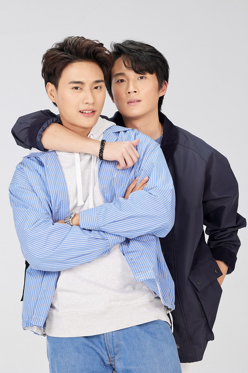 newsplusTH's tweet photo. 411 ร่วมทุน จับมือ BOYY ตีตลาดซีรีส์วาย ส่ง “ แอบจองรัก เดอะซีรีส์ ” ลงจอช่อง 3 พร้อมโกอินเตอร์เจ้าแรกในเอเชีย https://t.co/ORfoXw6Ie1 
#newsplusTH #officialteaserแอบจองรัก #MysecretLoveTheseries #แอบจองรักเดอะซีรีส์ #boyyent https://t.co/6UUNWRpr1a