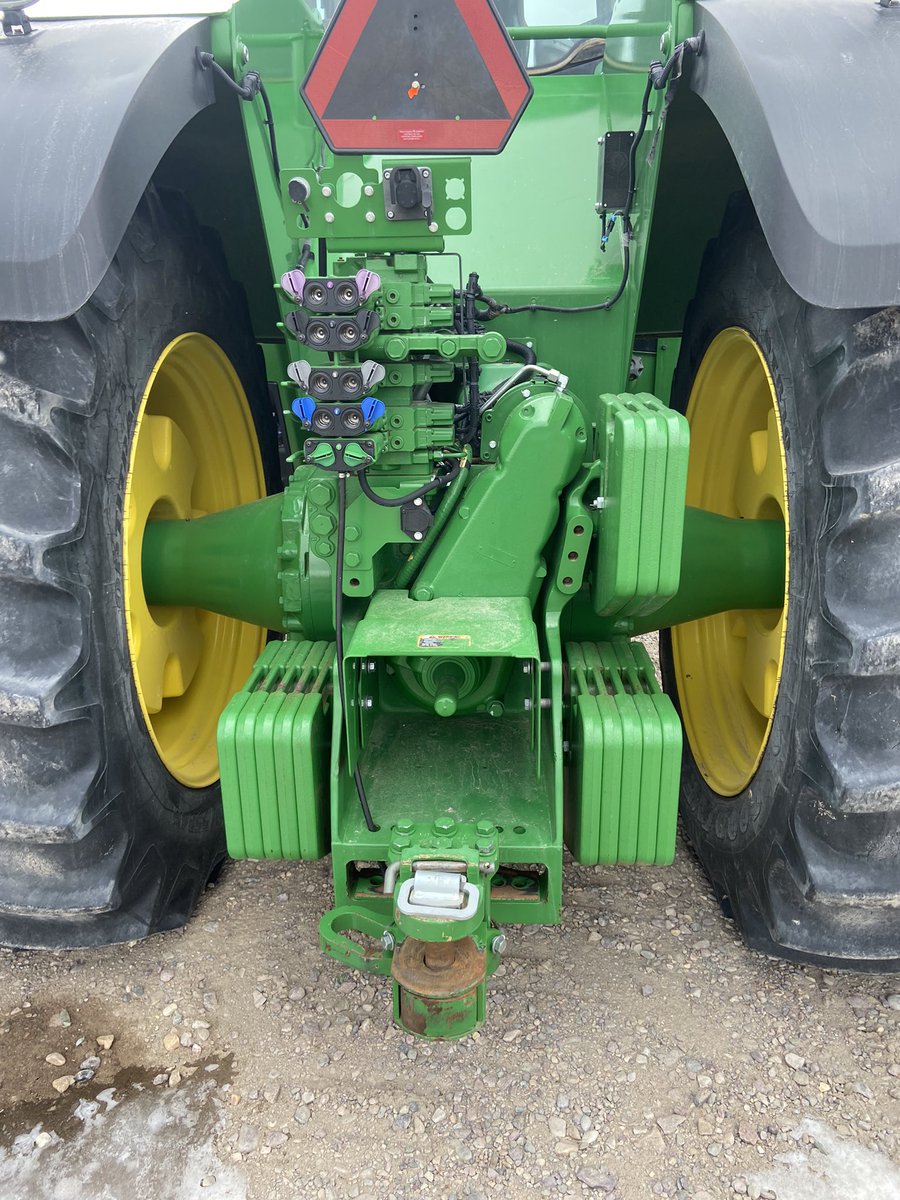 2016 John Deere 9520R coming in !!
High flow hyds, PTO, 3750 hours, 800 LSW duals , one owner ,
Call or text 3066218352 or 3066214513 for more details !
Asking $365000 obo