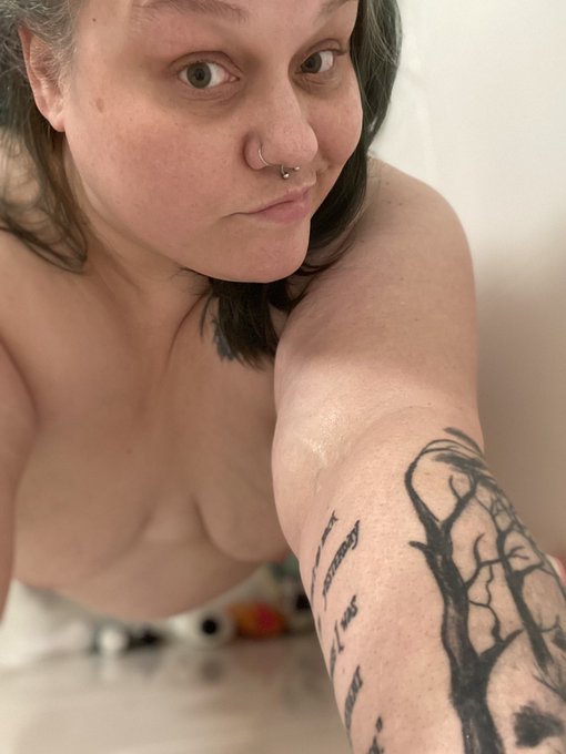 #nsfwtwt #bbw #followme #nellatlas #camgirl #milf https://t.co/jfu7hMUqTR<a href="/tag/nsfwtwt"class="tags">#nsfwtwt</a><a href="/tag/bbw"class="tags">#bbw</a><a href="/tag/followme"class="tags">#followme</a><a href="/tag/nellatlas"class="tags">#nellatlas</a><a href="/tag/camgirl"class="tags">#camgirl</a><a href="/tag/milf"class="tags">#milf</a>
