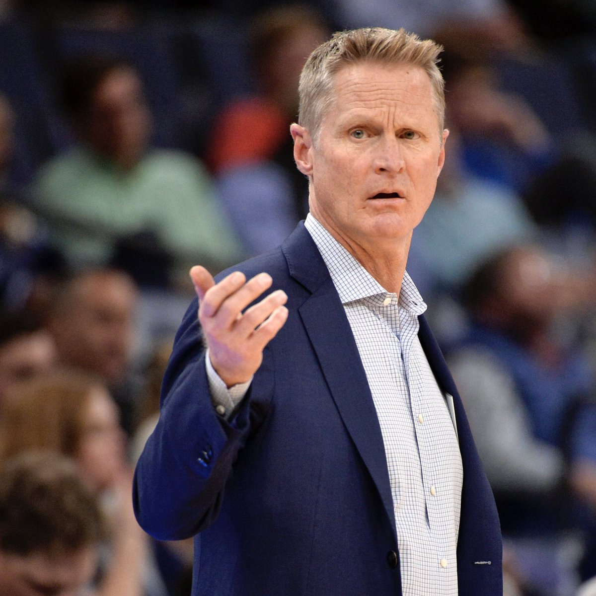 LegionHoops's tweet photo. The Warriors only scored 32 points in the first half against the Celtics.

Second fewest points scored in an Steve Kerr era. 😳 https://t.co/sIS93pKX8K
