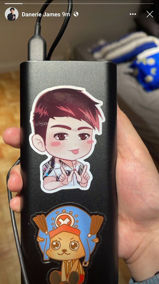 shiningcap's tweet photo. yung sticker na bigay ng bgi na kay ser pa pala >__< btw cute ng stickers!! 🤩 https://t.co/3IXmSBswoH
