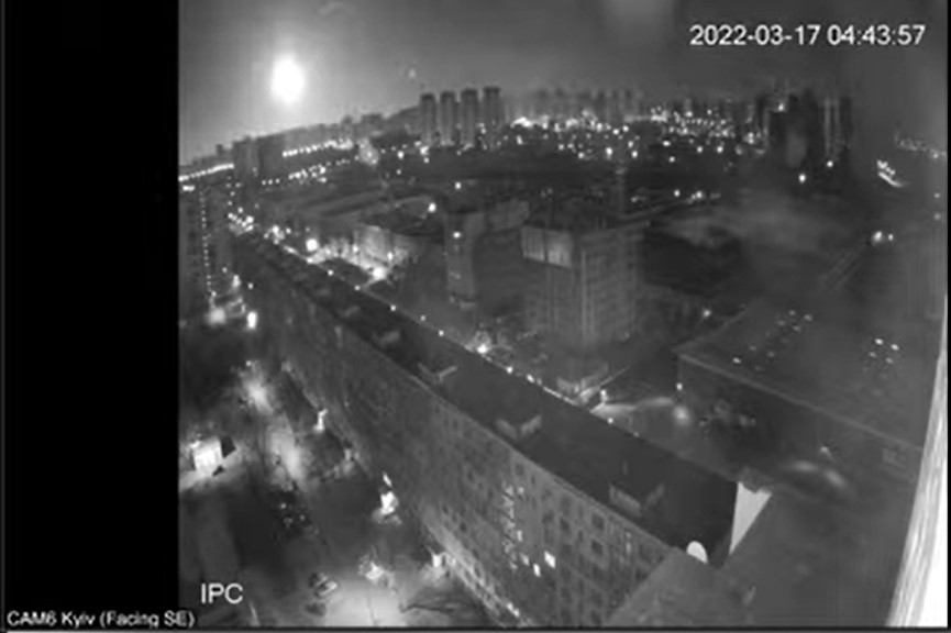 nanfulcher's tweet photo. @ualivestream @KyivIndependent @KyivPost @nexta_tv something is launched upward from position in image 1, as it descends, creates 2nd explosion in image 2, then a while later smoke appears at position in 3rd image. https://t.co/e6xtAdvMH1