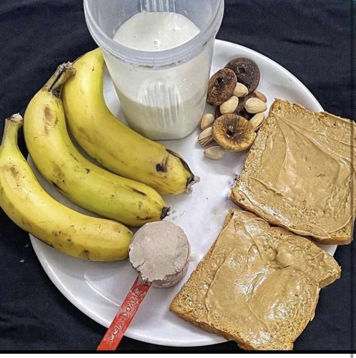 fitnesswithgur1's tweet photo. If you are looking for what to eat after workout, here is yummy 😋 and high protein snack for you.
#healthydiet
#healthatwork2022
#highproteinfood https://t.co/CHIzD4ir2z