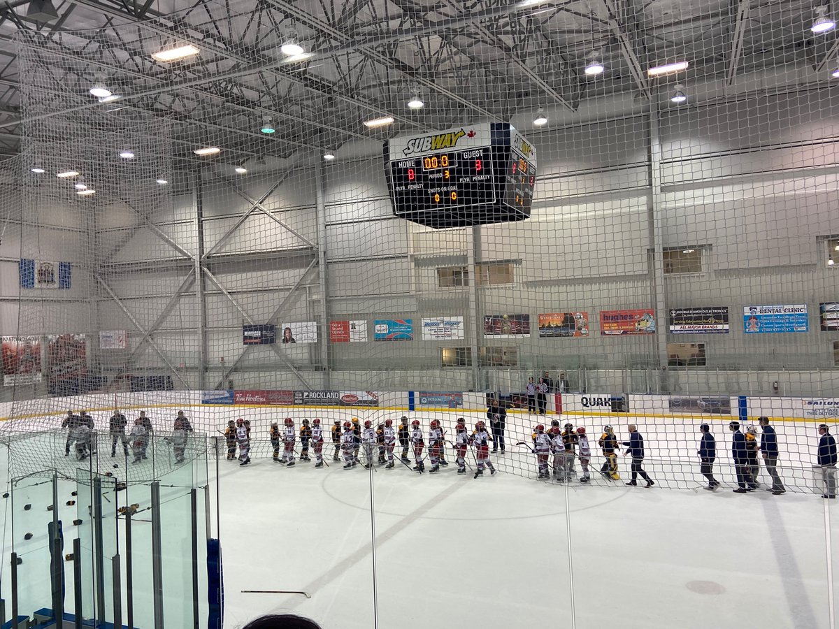 fort_u11aa's tweet photo. There was some hard fought battles throughout playoffs for the U11AA Strike Group Rangers. They came away with second in EFHL city championships!  What a great bunch of players, coaches, parents! #redbuckets #playoffs @RAChockey https://t.co/qYOGt2ltnP