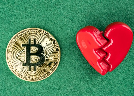 AustCyberSecMag's tweet photo. Looking for Love in All the Crypto Places... Read more: https://t.co/ZggzNWJPOa
@Sophos #cryptocurrency #Scam #CryptoRom #iPhone #Android #dating_apps #Bumble #Tinder #research https://t.co/s2BgQMi7ZG