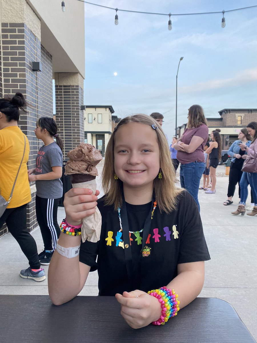 Lisa Felton (@lisafelton) on Twitter photo Is it too early in the year to talk ice cream, <a href="/rogerriley/">Roger Riley</a>? Cass & I tried Outside Scoop in Ankeny… Two scoops of deliciousness! Is it too early in the year to talk ice cream, <a href="/rogerriley/">Roger Riley</a>? Cass & I tried Outside Scoop in Ankeny… Two scoops of deliciousness!