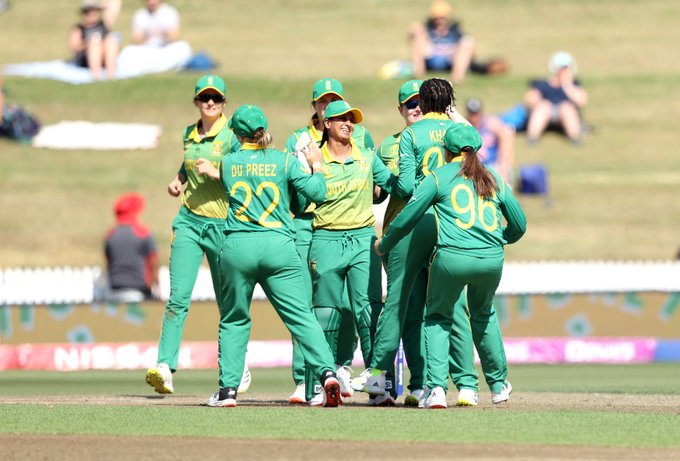 NZW vs SAW: Laura Wolvaardt Keeps South Africa's Target - Latest Cricket  News of today India