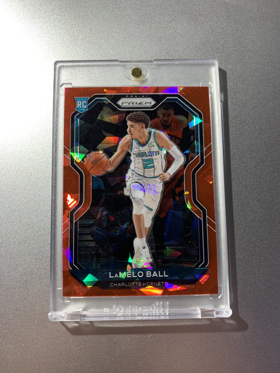 CollectableSol's tweet photo. 🔥 Giveaway 🔥

LaMelo Ball Red Cracked Ice Rookie 

Requirements:

Follow ✅
Like ✅
Retweet ✅

Winner picked on March 25th! https://t.co/oCJskGBDtf