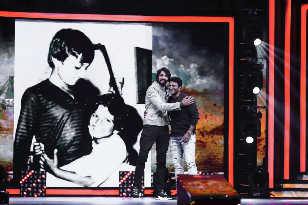 KSFA_Official's tweet photo. Happy Birthday Dr. #PuneethRajkumar
You'll be missed forever.. 🙌❤️

All the best for #James team, let's celebrate "Powerism" for the one last time on the Silver Screen... 💥
@KicchaSudeep @PuneethRajkumar https://t.co/SB7fXHvVMm
