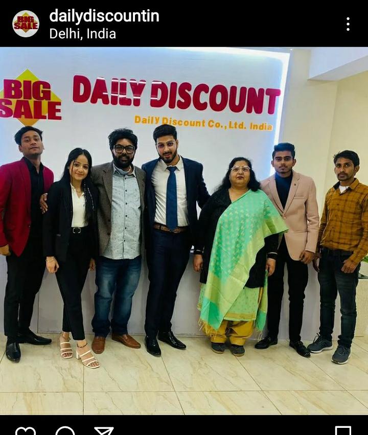 Shanthi48933185's tweet photo. #DailyDiscountScam  New way of scam this people created a app and setup a office in Delhi  many people had invested money on March 14th they had vacated office and closed the app they had done more than 100cr of scam in India i request PM MODI JI to take action on them https://t.co/6vZbHfbGjW