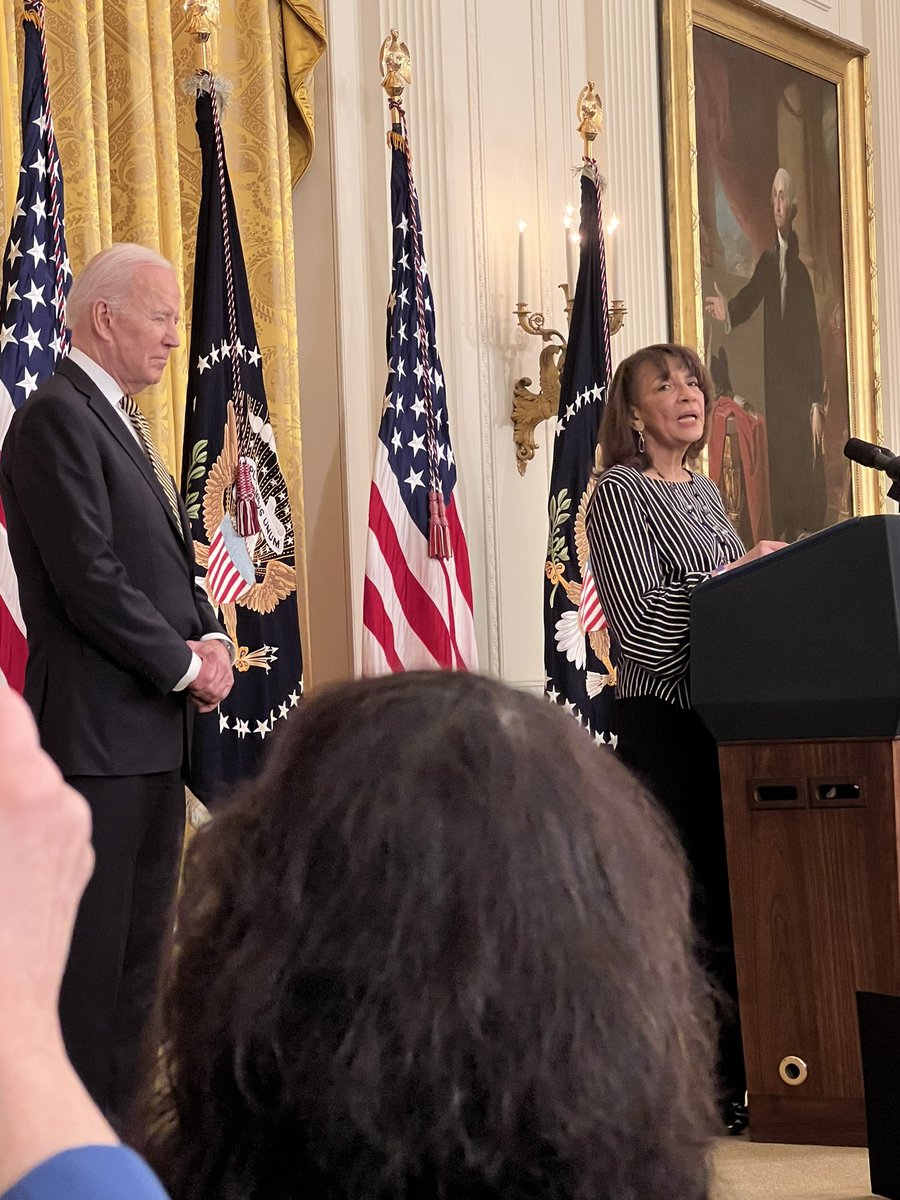 IndyDCRCC's tweet photo. Advocates, survivors, allies, leaders, congressional members and so many more have understood that the Violence Against Women Act -VAWA was the assignment, and the unfinished business of the 21st century. A powerful day at the White House today in celebrating the passage of VAWA! https://t.co/vYxmEMZbAB
