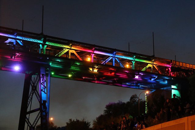 ETownReview's tweet photo. The #HighLevelBridge in #Edmonton #Alberta will be lit in rainbow for #UAlberta Pride Week 2022. 

🏳️‍🌈 https://t.co/gpuqCgY7Fu
 @iSMSS_Ualberta #ismss #uaprideweek2022 #Yeg #LightTheBridge⤴️ https://t.co/t91QLqZWMk