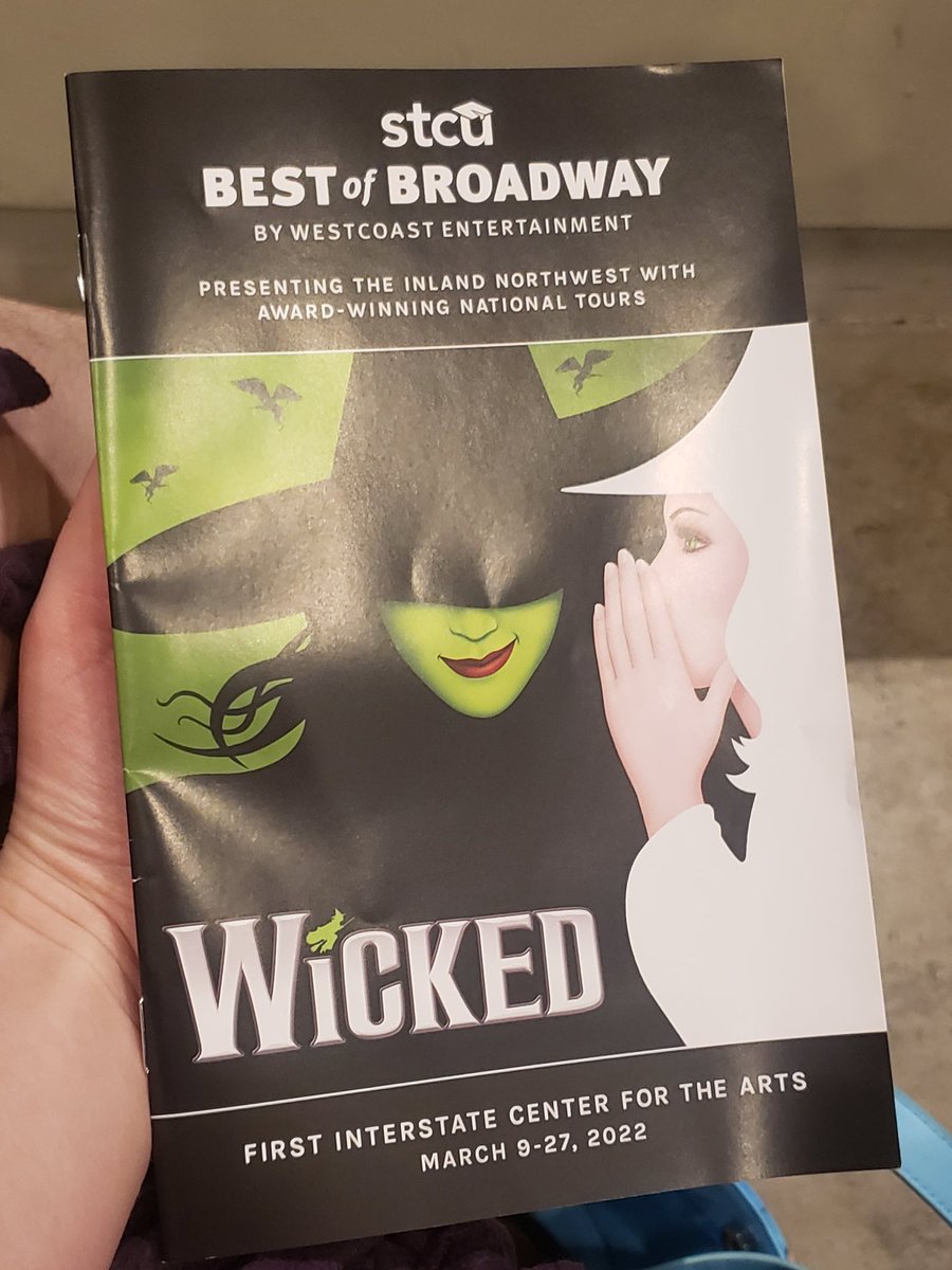 joyiswriting's tweet photo. I first saw #Wicked 13 years ago, and it changed my life. Tonight, I'm finally seeing it again at @BroadwaySpokane 💚 https://t.co/5pcXHeBXuZ