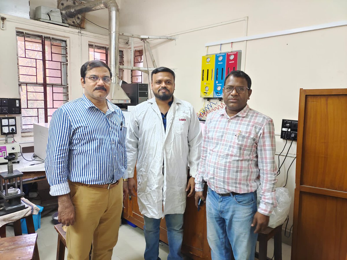 Deep_env_wb's tweet photo. #IndoorAirPollution #indoorairquality #HAP
interaction with #rural community, continuous field monitoring on indoor air pollution and a meeting in Dept of Environmental Science, The University of Burdwan about the two ongoing projects funded @ICMRDELHI @IndiaDST @DrKrishnenduMu1 https://t.co/nJU9XRiZEn