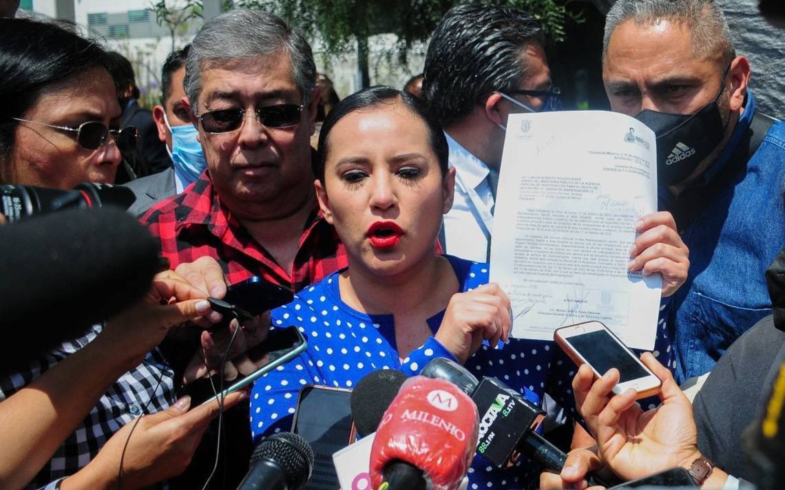 amarilloalarcon's tweet photo. Opositoras al régimen de la #4T en problemas legales, algunas en la cárcel, otras en investigación, bajo proceso y en prisión domiciliaria
#RosarioRobles
#SandraCuevas
#AlejandraCuevas
#DianaSanchezBarrios
#AlejandraBarrios
#AzucenaRodriguez
#ZarifeMaza
@5antaMerlina @qeqa34 https://t.co/9vMiPmB4FM