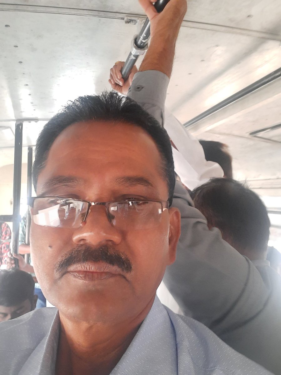 dmupltsrtc's tweet photo. @TSRTCHQ @tsrtcmdoffice #BUSDaytsrtc @dvmhyttsrtc @rmhrtsrtc Sir, in view of BUSDAY travelled from Injapuram to uppal and observed the Bus is full of passengers crew following shout and loud picking up all stages Bus No Ap29Z3510 not feeded in TIM in place of TS07UE6578. https://t.co/KangSh6sBM
