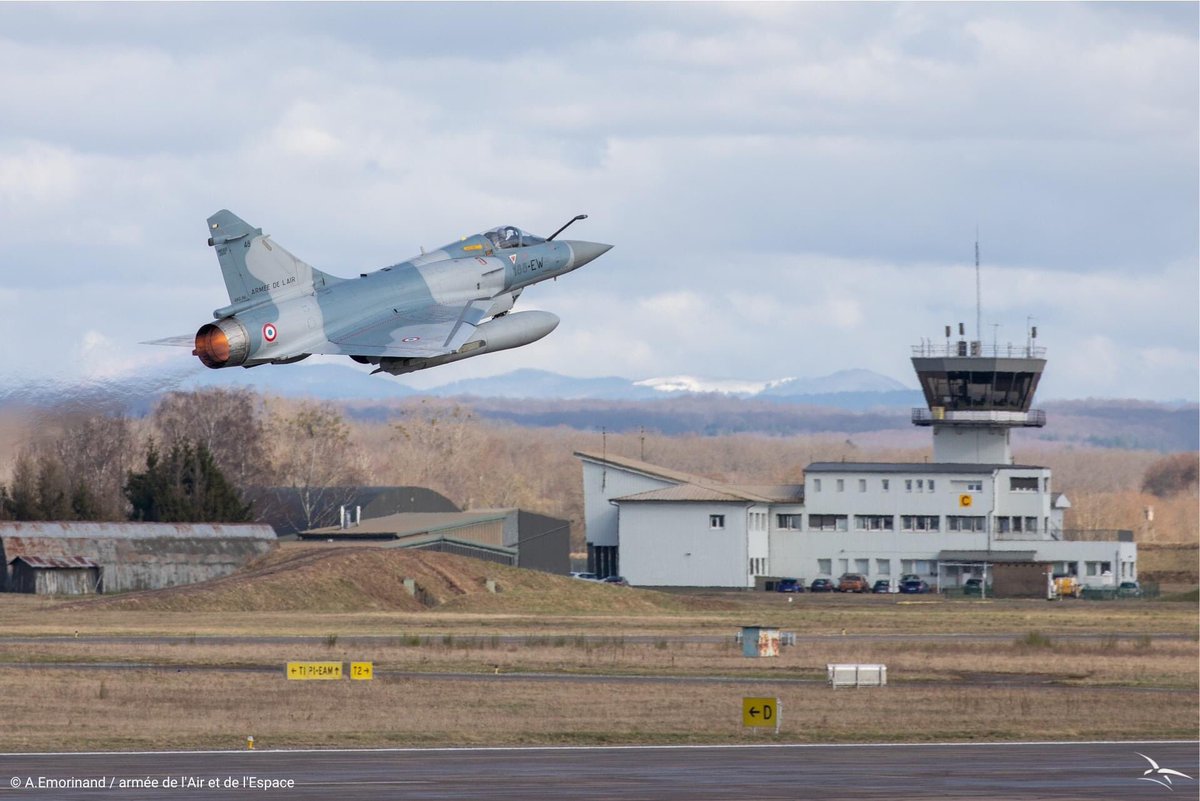 WOFighter_Jets's tweet photo. Mirage-2000

#France #french #airforce #europe #USA #fighter #plane https://t.co/WaBVPLJJZJ