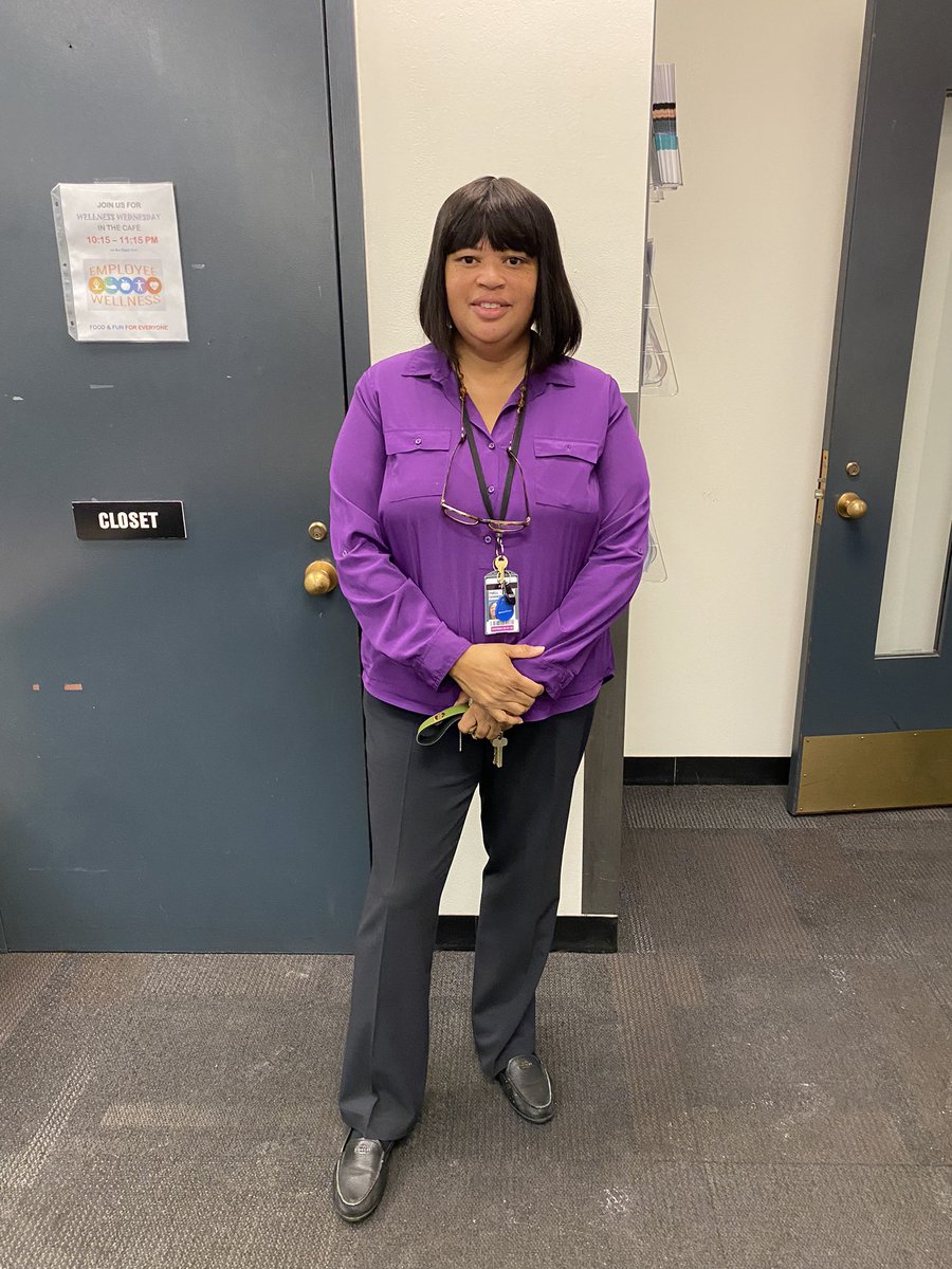 PHL TWI Safety team would like to thank all of the lovely women in our operation. We Appreciate You!!! And a big thanks to management for all the support today!💜🤍💜🤍 <a href="/BobKee6/">Bob Kee</a> <a href="/RaymondChew95/">Ray Chew</a> <a href="/RayBarczak/">RayBarczak</a> <a href="/BrownDenelle/">Denelle Brown</a> <a href="/MichelleRobUPS/">Michelle Robinson</a> <a href="/LynellFoxworth1/">Lynell Foxworth-Pearsall</a> @BarberRasheen