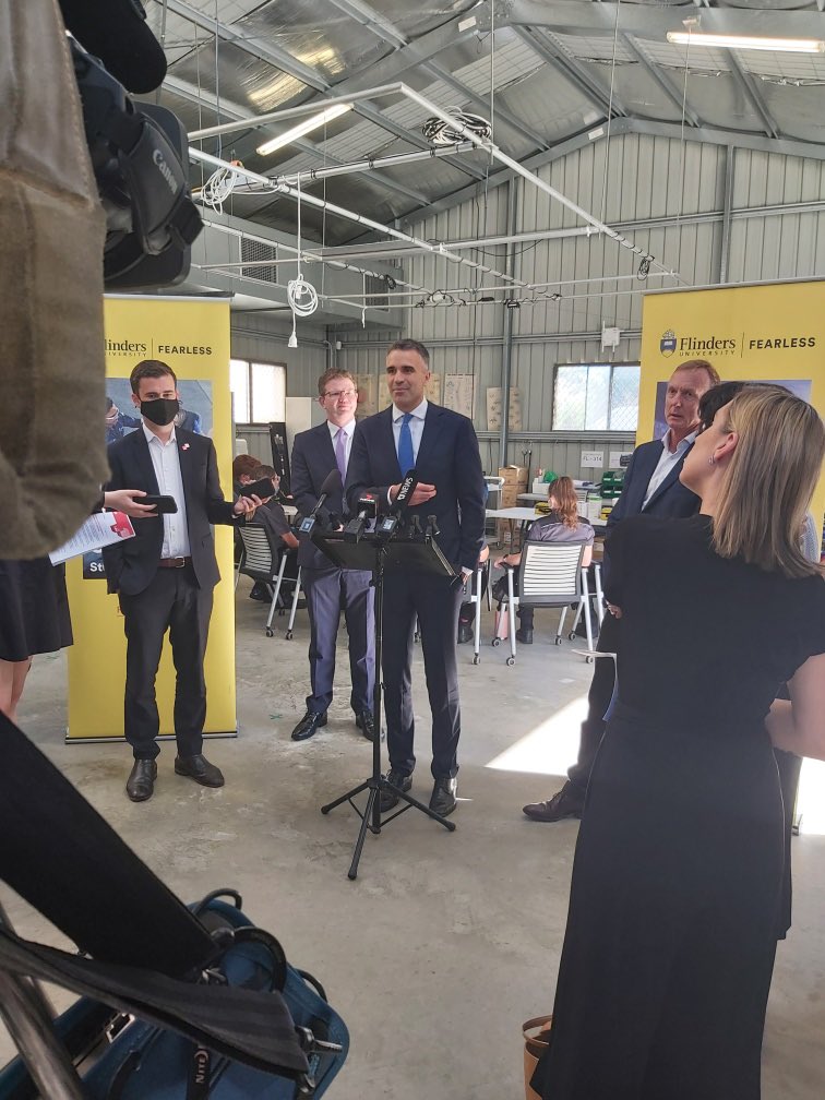 FlindersParamed's tweet photo. Today the @alpsa leader @PMalinauskasMP and @PictonChris visited our campus to make #election announcements in relation to more graduate #paramedic positions in SA. https://t.co/jhLEHE4GBm