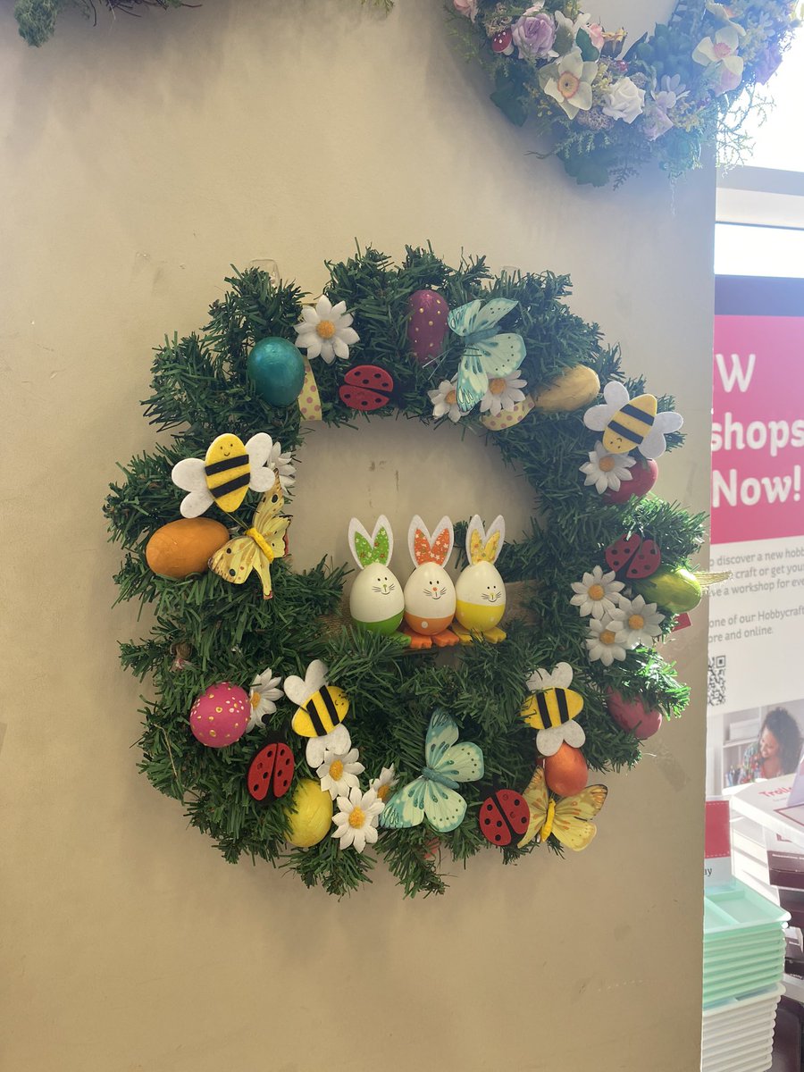 RobHodges23's tweet photo. Lovely inspiration @Hobbycraft_CBG https://t.co/anlK3j11kq
