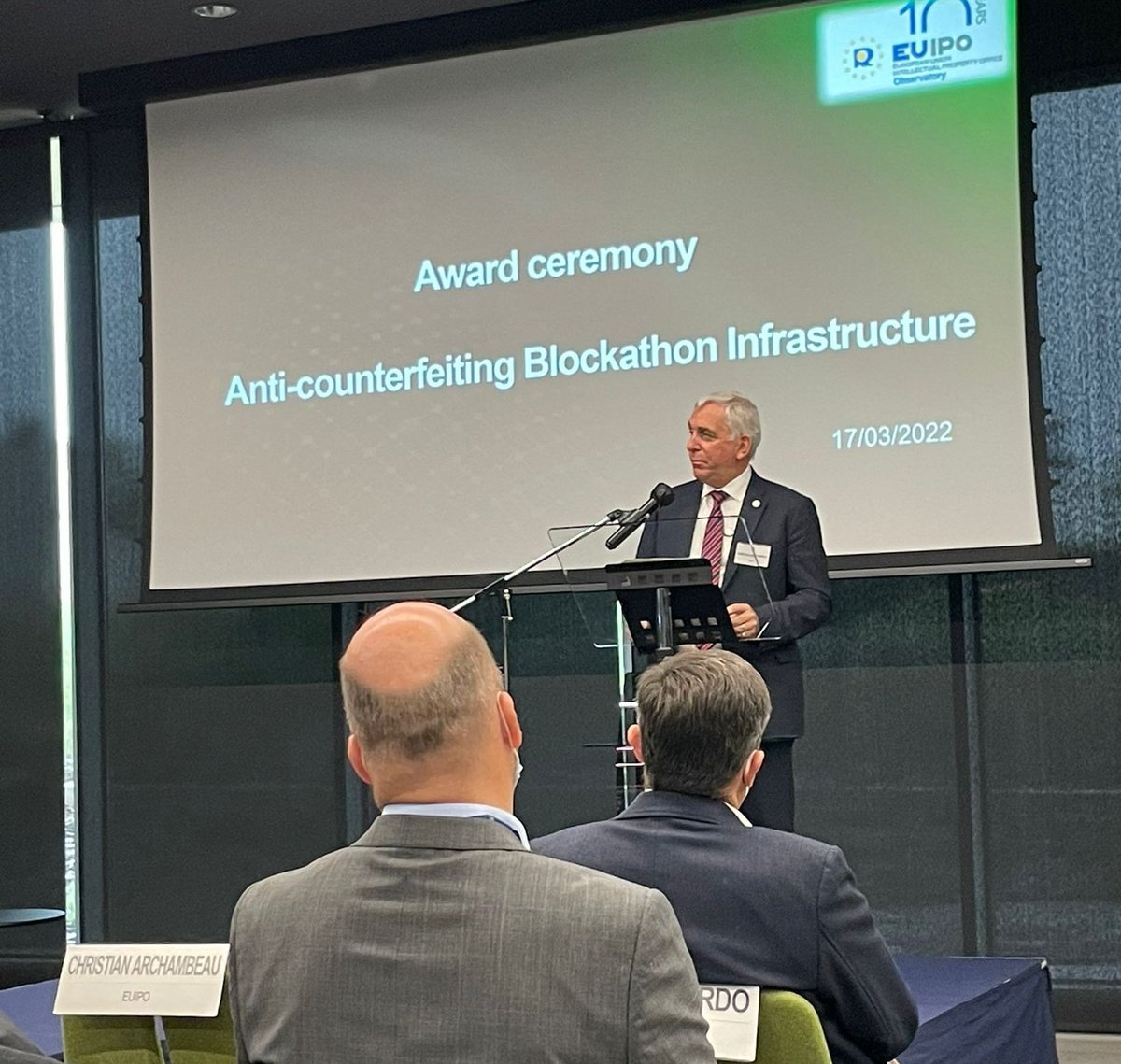EU_IPO's tweet photo. "Today we are reaching a key milestone in our mission to help protect European businesses and consumers from the threats of counterfeit goods"
Christian Archambeau opens the Award ceremony of the anti-counterfeiting Blocathon Infrastructure. #EUBlockathon https://t.co/yxgrUEkGk1