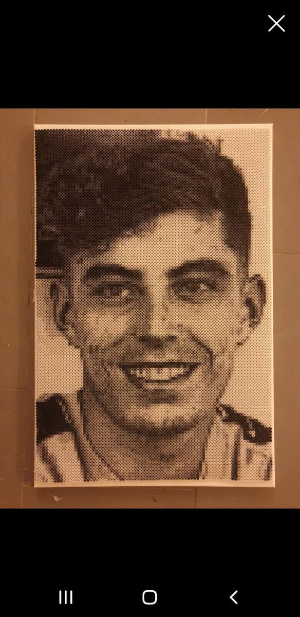 Sythcer's tweet photo. @reecejames_24 @kaihavertz29 @masonmount_10 @ChelseaFCinUSA @CFCUruguay @LDNFootbalI I made these pictures out of 9.600 perler beads and they each took 13-18 hours! I would love to send you your pictures because I can't go to any of your games - I'm 18 and from germany! 🇩🇪🙏🏼💙 https://t.co/V3Z52WKMSB
