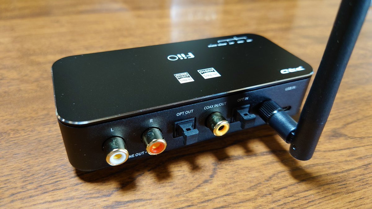 Pg0AA8ZcANZCa7S's tweet photo. Bluetooth(LDAC対応)のレシーバーでRCA出力か光デジタル出力の物を探しFiiOのBTA30Proを買いました❗
この手の商品は中華メーカーの物がほとんどで選ぶのに苦労しました。

#FiiO 
#BTA30Pro https://t.co/AA277TX2w9