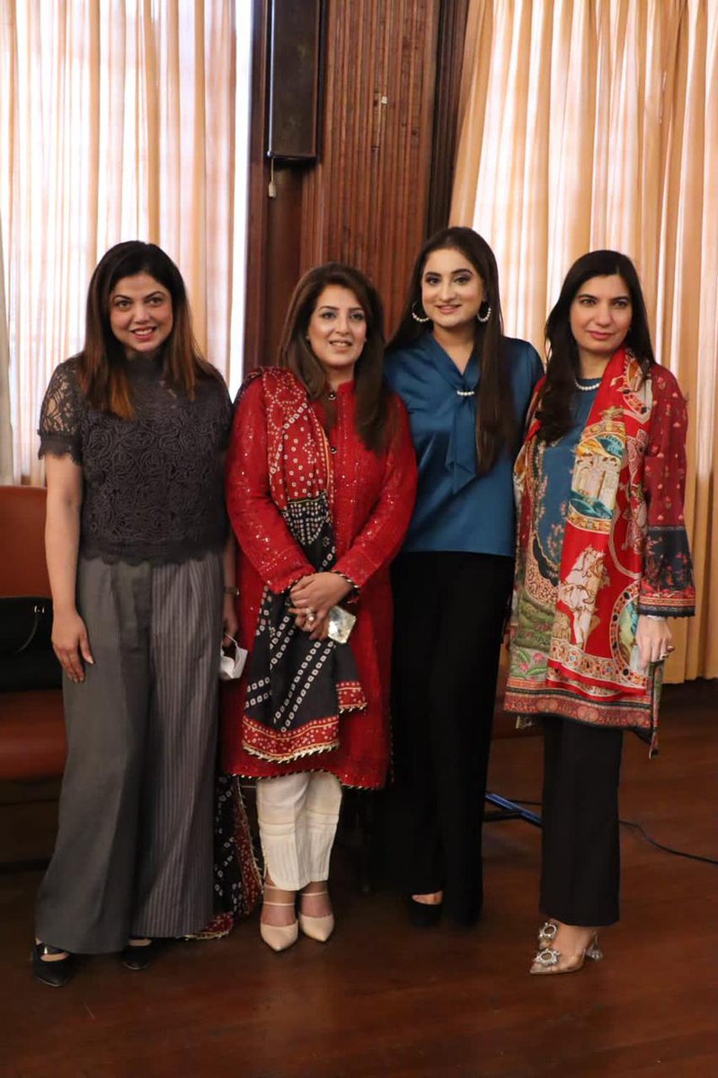 TheSStudiobySA's tweet photo. We are so very glad to share this amazing news with y'all that our favorite and the founder of The S Studio, @sophiyanjam was awarded the 'Women Achievements Awards' along with 25 other brilliant women. ☺️ (1/3) https://t.co/6kHqF5rpUn