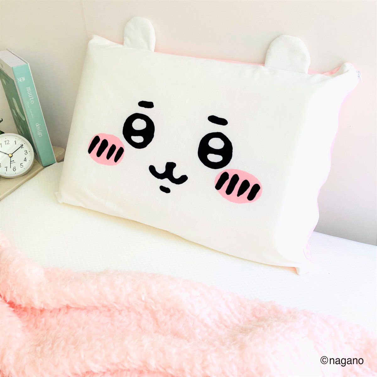 ちいかわ低反発まくらまとめ売り 🌱新商品🌱 『低反発まくら』 （#ちいかわ／#ハチワレ） 各3,850円