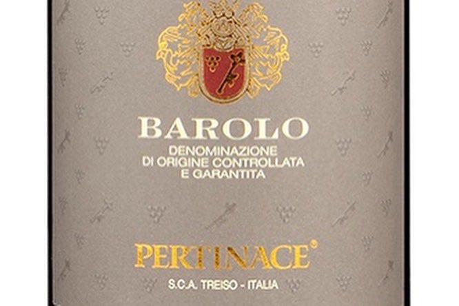 wineoneway's tweet photo. La Cantina Pertinace prende il nome dalla località, nel comune di Treiso, nelle Langhe del Barbaresco. La cantina, dal 1973, può contare su 110 ettari di vigneti tra i quali tre MGA: Catellizzano, Nervo e Marcarini.
.
#treiso #pertinace #langhe #barbaresco #wineoneway #WoW https://t.co/pWD0r8JhPM