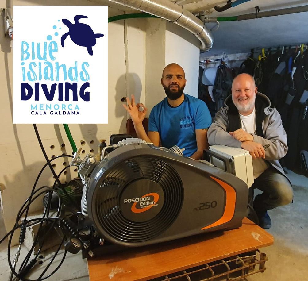 Bauer_Spain's tweet photo. Entrega y puesta en marcha de un compresor #PE250TE en Blue Islands Diving #Menorca a través de nuestro Servicio Tecnico Oficial Jordi Solà.
Gracias Pietro y bienvenido a la familia @BAUERKOMPRESSOR @bauer_spain.
#buceo #clubbuceo #diving https://t.co/F7fOw5qqoe