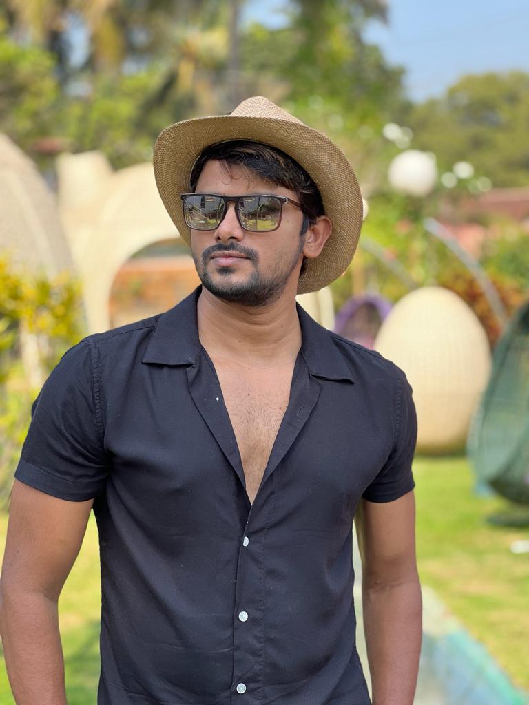 Vj Sunny tweet media